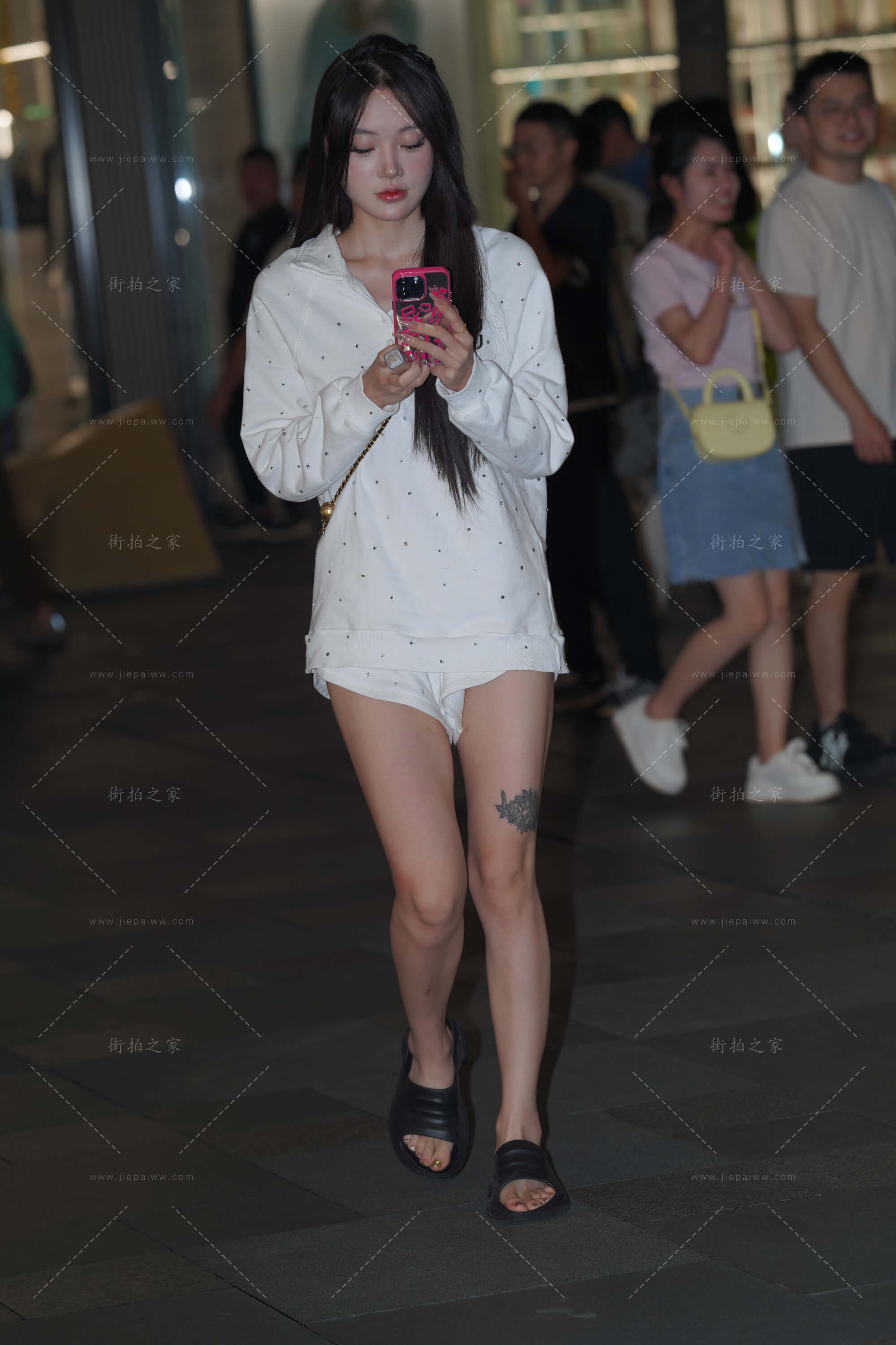 美腿妹纸