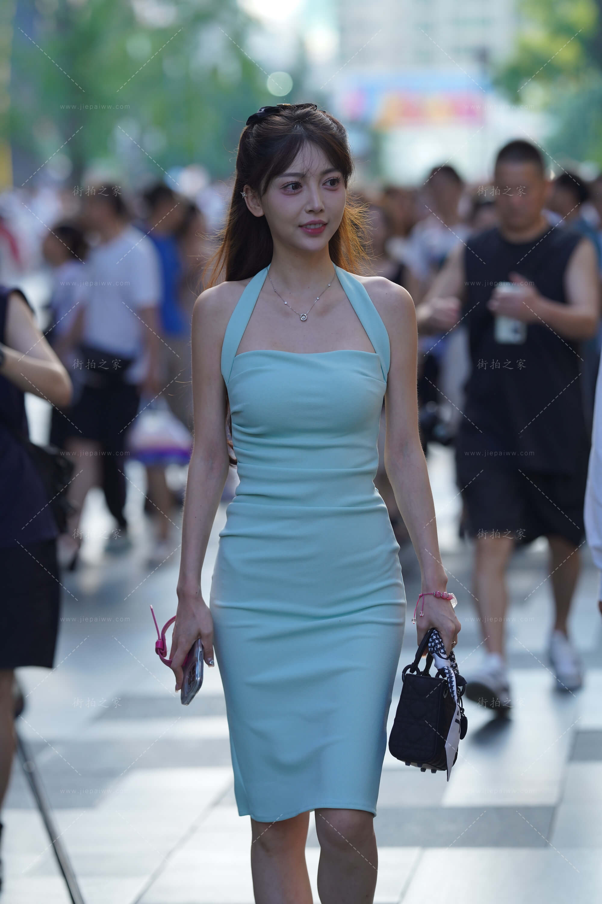 蓝色裙气质女神
