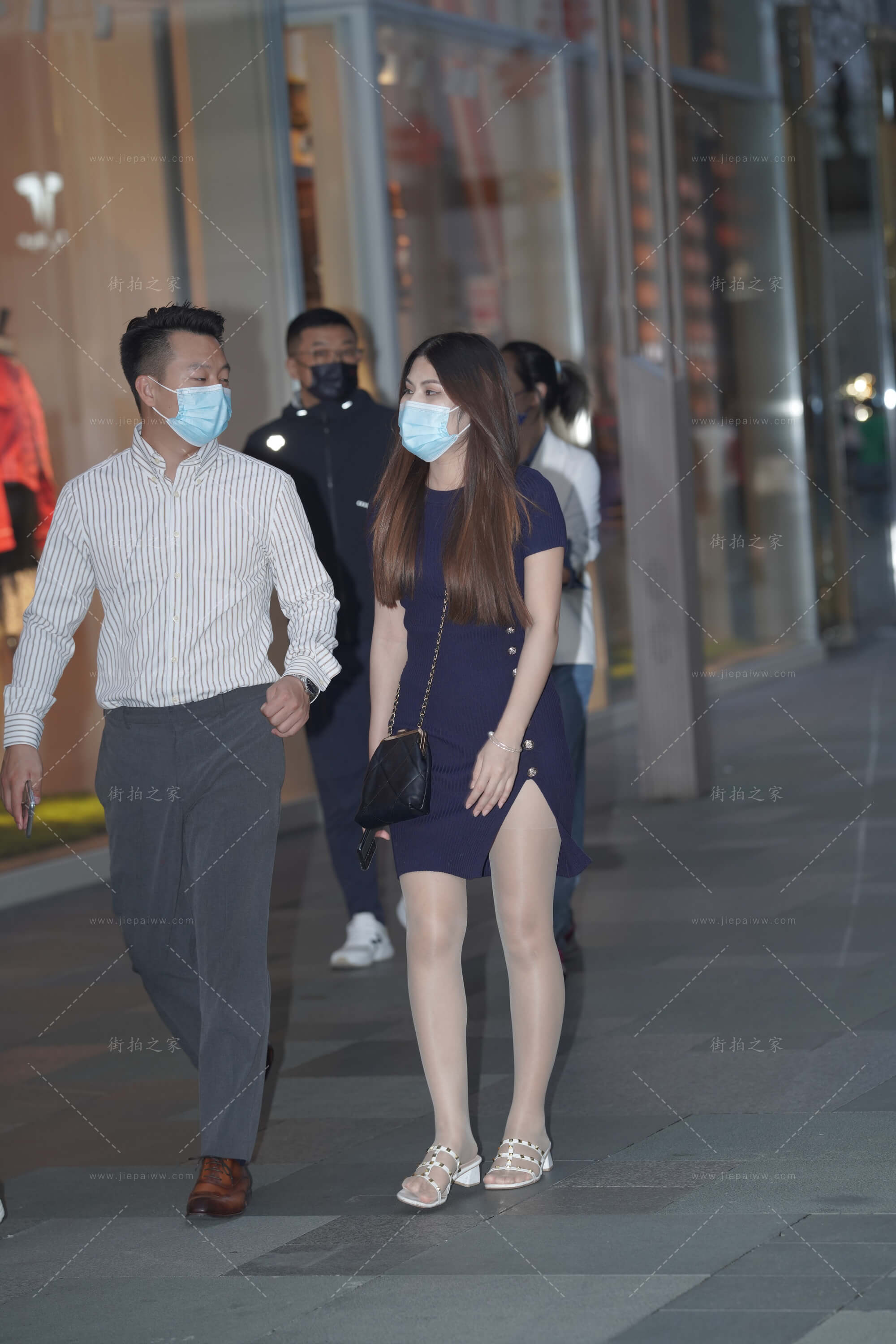 丝W小姐姐